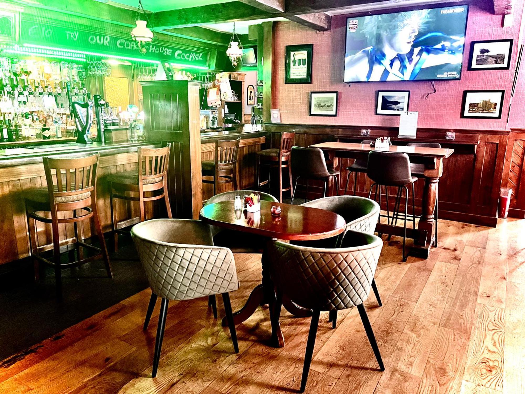 The Coach House Inn Moycullen Exteriér fotografie