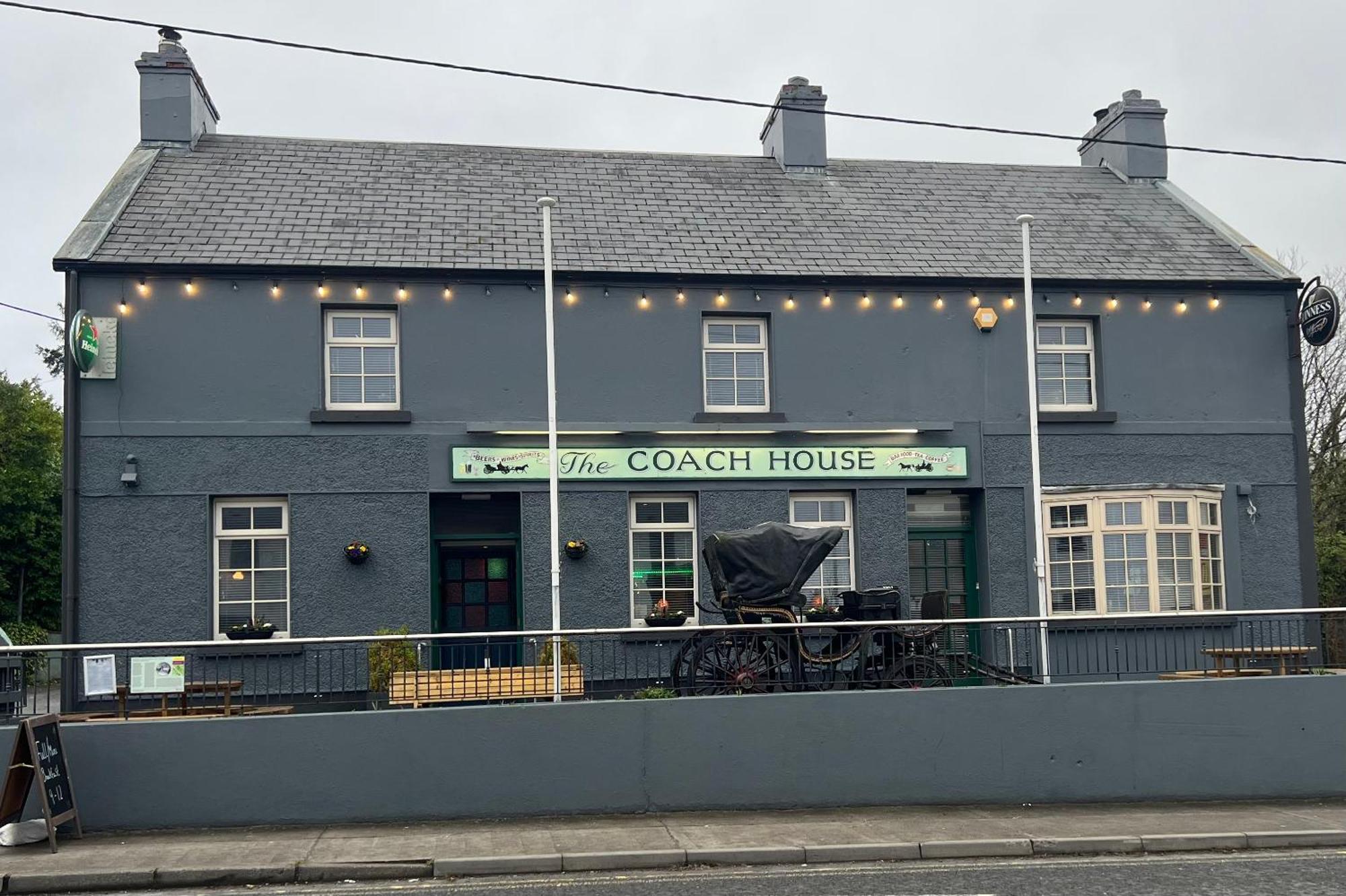 The Coach House Inn Moycullen Exteriér fotografie